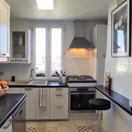 Charmant Gite 4 Pers, 2 Ch, Centre-ville, Tout Equipe, Parking, Wifi - Fr-1-526-33
