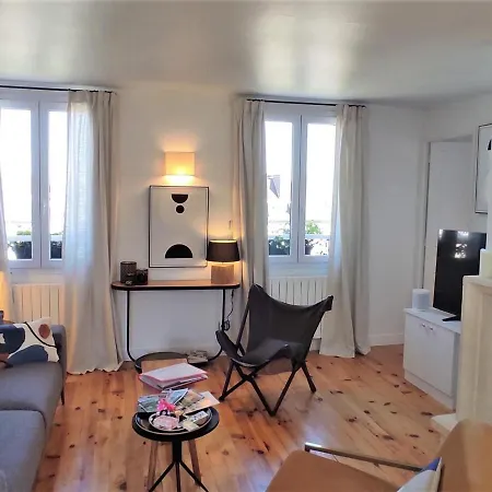 Charmant Gite 4 Pers, 2 Ch, Centre-ville, Tout Equipe, Parking, Wifi - Fr-1-526-33 דירה
