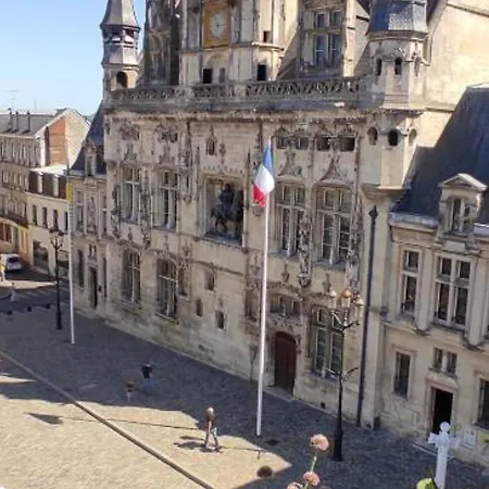 Charmant Gite 4 Pers, 2 Ch, Centre-ville, Tout Equipe, Parking, Wifi - Fr-1-526-33 דירה