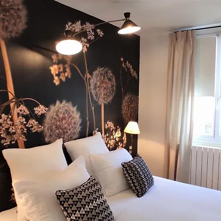 Charmant Gite 4 Pers, 2 Ch, Centre-ville, Tout Equipe, Parking, Wifi - Fr-1-526-33 דירה Compiègne