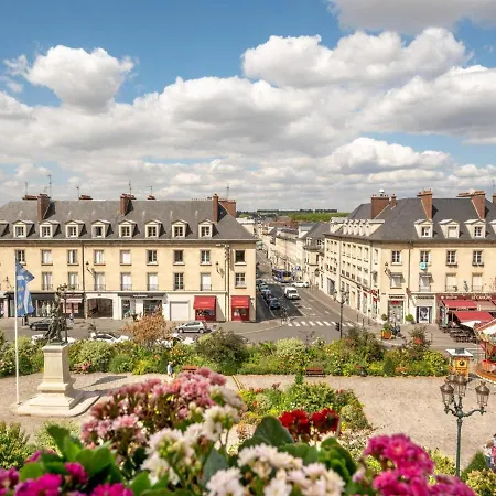 Charmant Gite 4 Pers, 2 Ch, Centre-ville, Tout Equipe, Parking, Wifi - Fr-1-526-33 דירה Compiègne